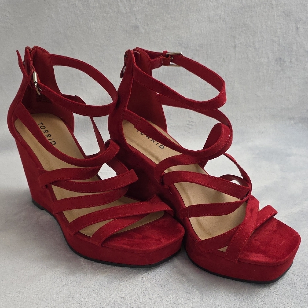 Torrid Red Strappy Platform Wedge Heels Size 10WW Wide Ankle Strap Sandals